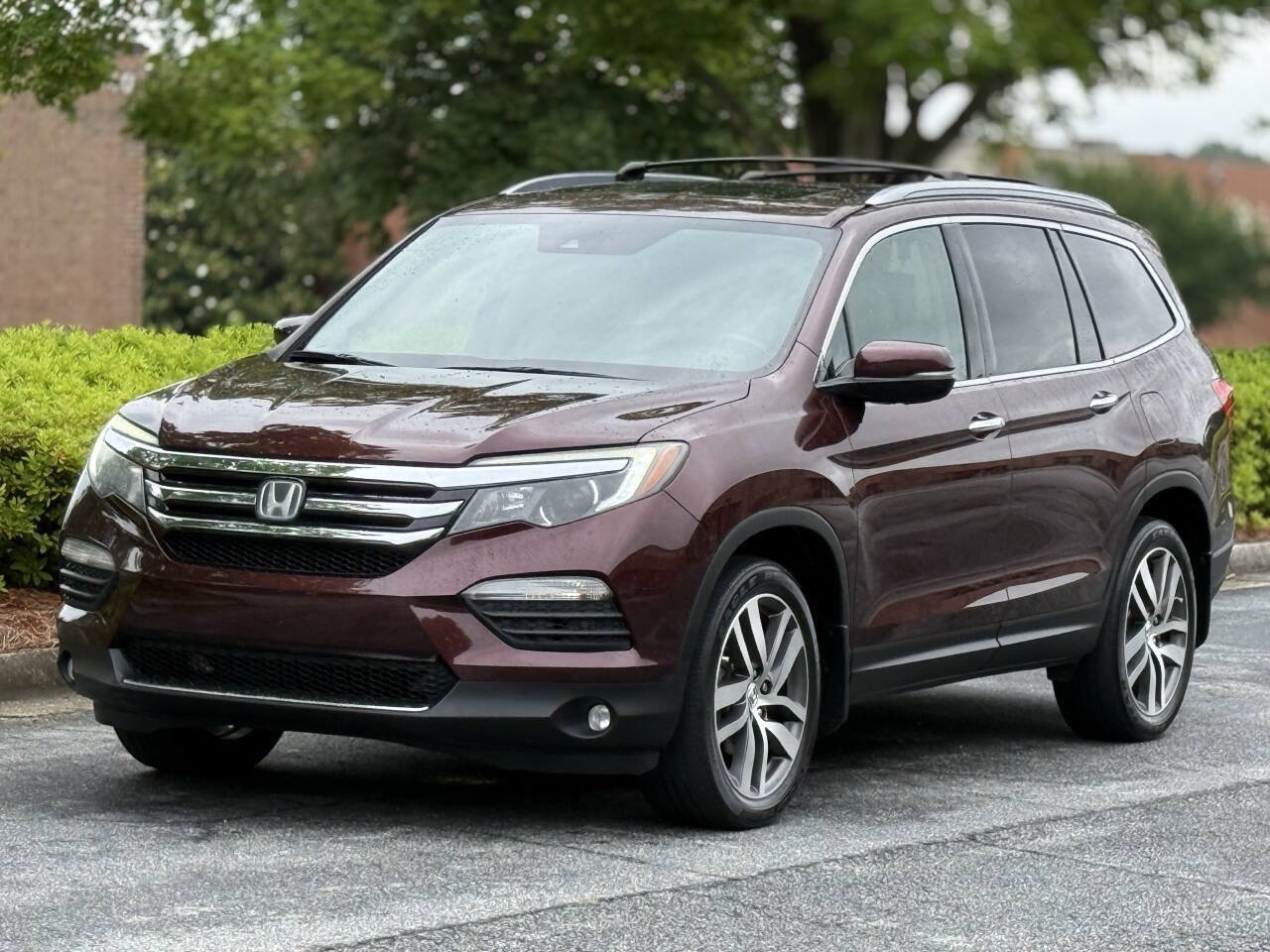 Used 2016 Honda Pilot Touring image 2