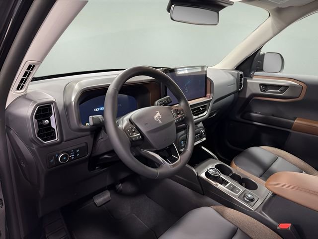 Used 2025 Ford Bronco Sport Outer Banks image 10