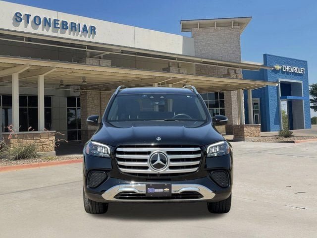 Used 2025 Mercedes-Benz GLS 450 4MATIC image 9