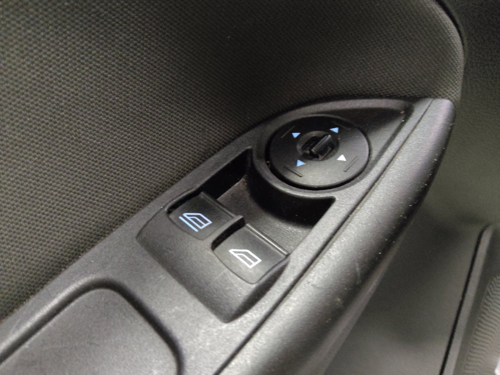 Used 2018 Ford Focus S FWD image 27