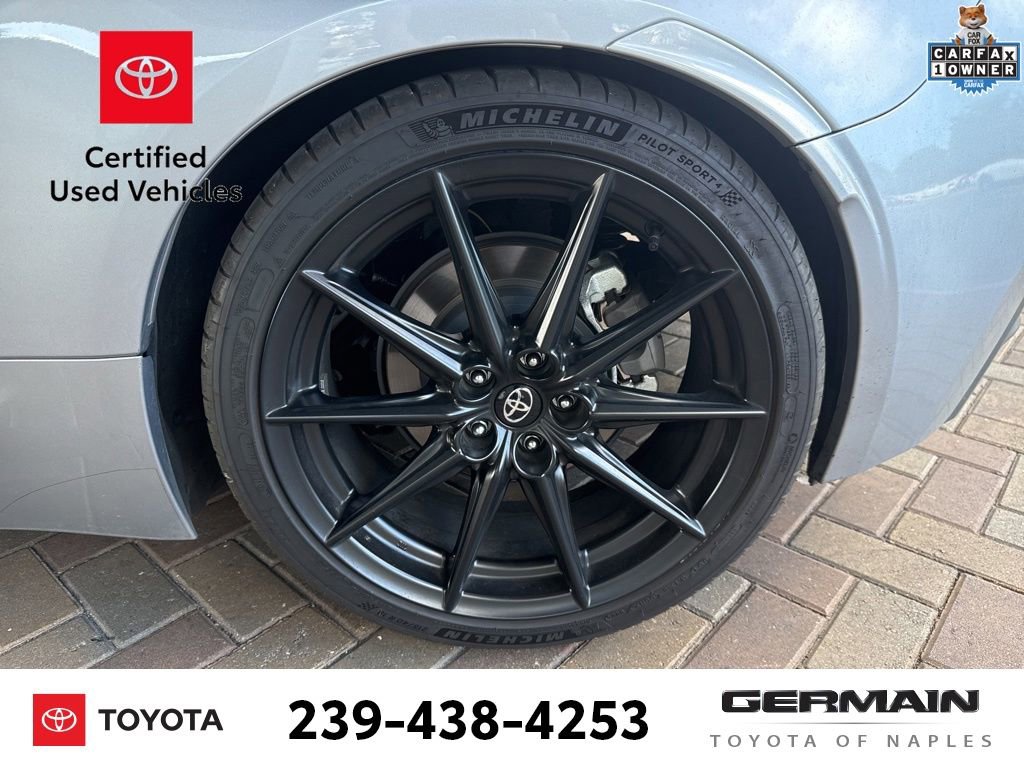 Used 2025 Toyota GR86 Premium RWD image 11