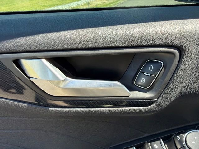 Used 2024 Ford Escape ST-Line w/ Tech Pack #1 FWD image 23
