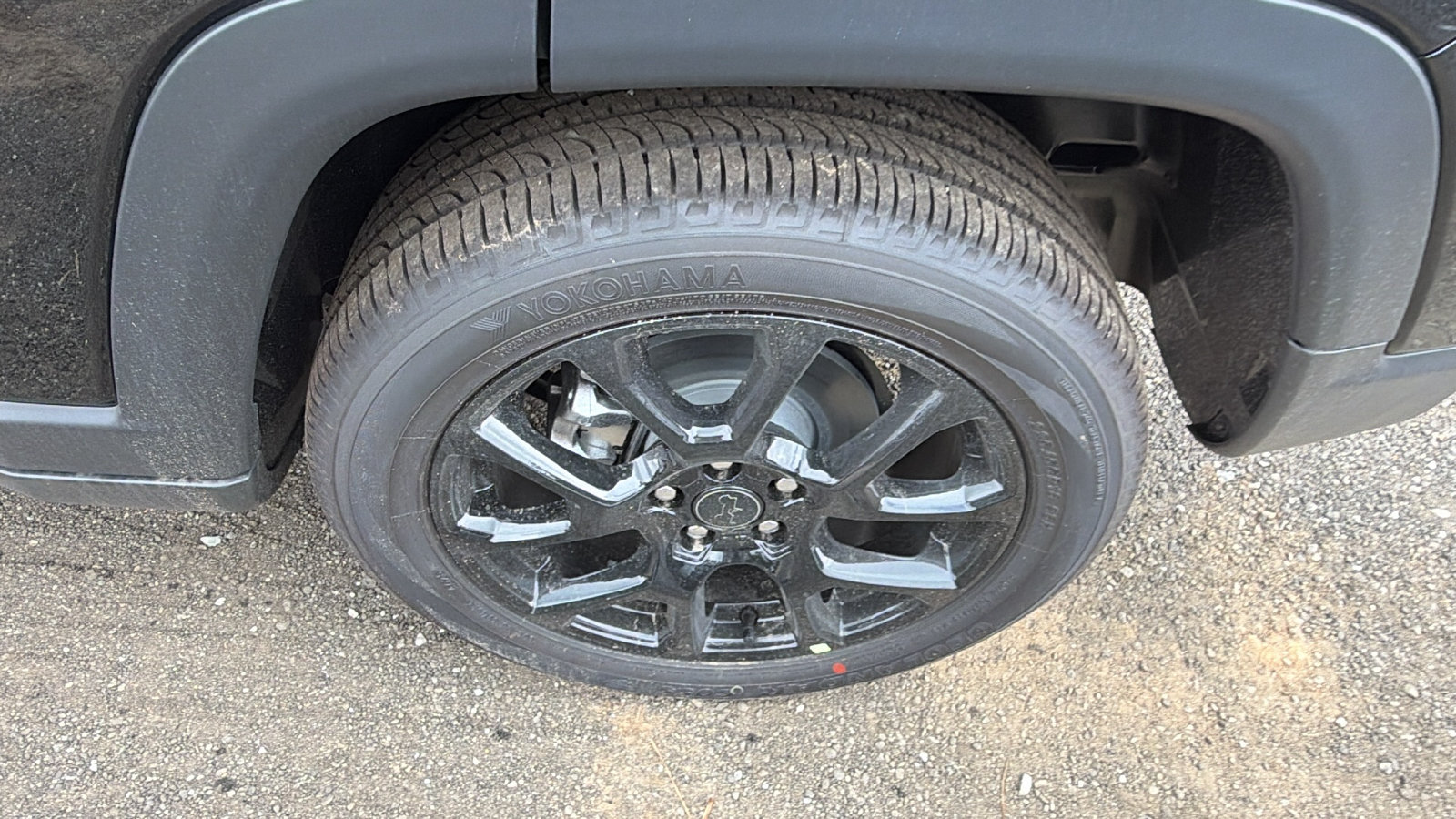 New 2026 Jeep Compass Latitude AWD/4WD image 12