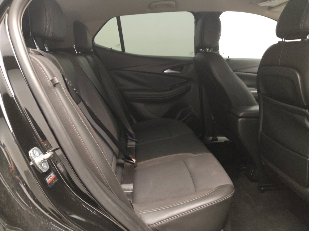 Used 2020 Buick Encore GX Preferred w/ Cold Weather Comfort Package FWD image 19