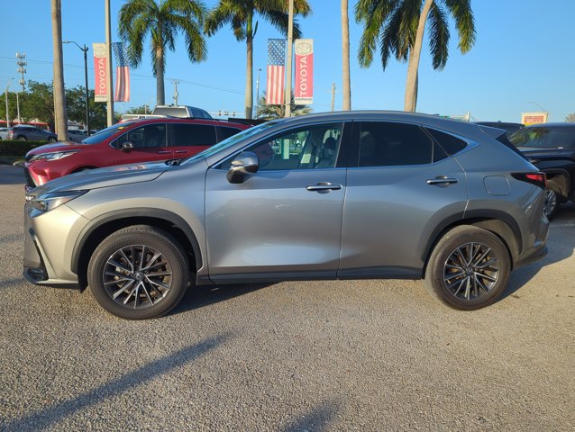 Used 2024 Lexus NX 250 FWD w/ Towing Package (2000 Lbs) image 5
