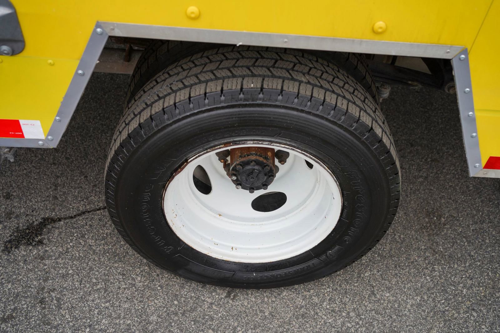 Used 2024 Ford E-350 and Econoline 350 Super Duty w/ Driver's Safety Package RWD image 17