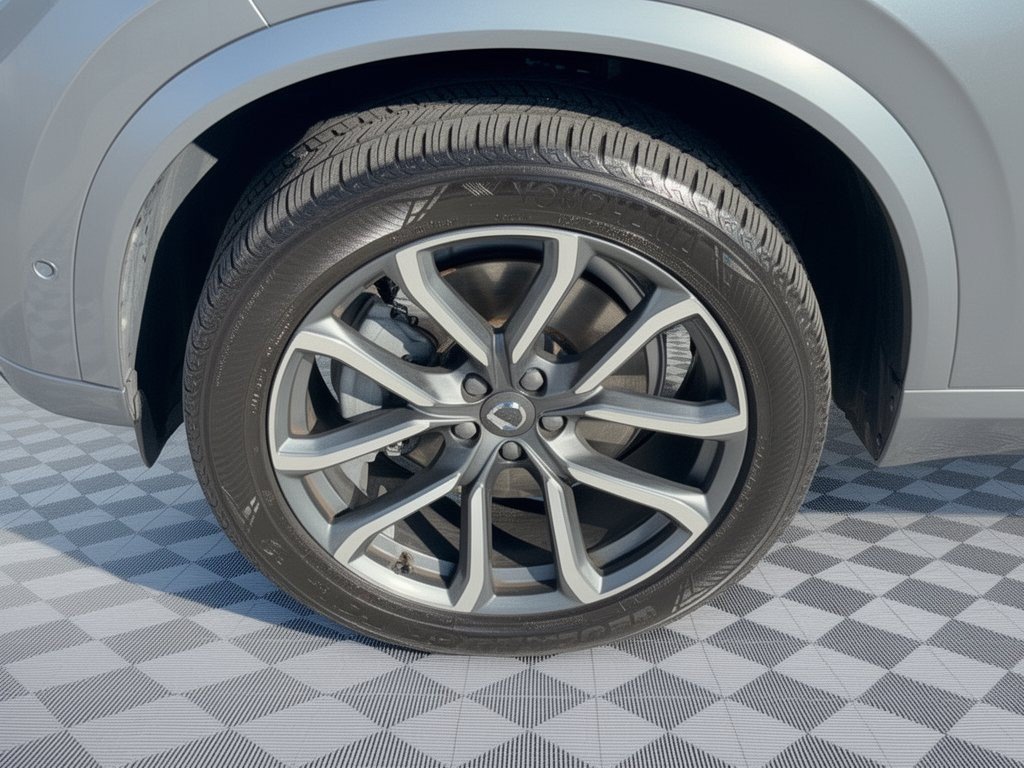 Used 2018 Volvo XC90 T6 Momentum w/ Convenience Package AWD/4WD image 13