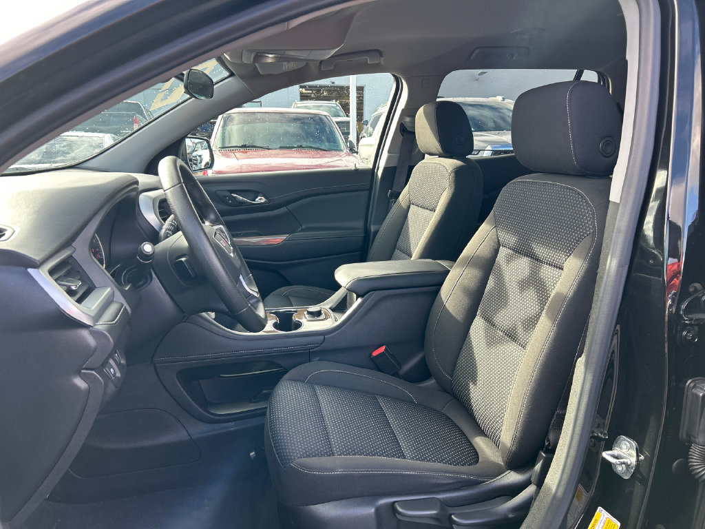 Certified 2023 GMC Acadia SLE FWD image 17