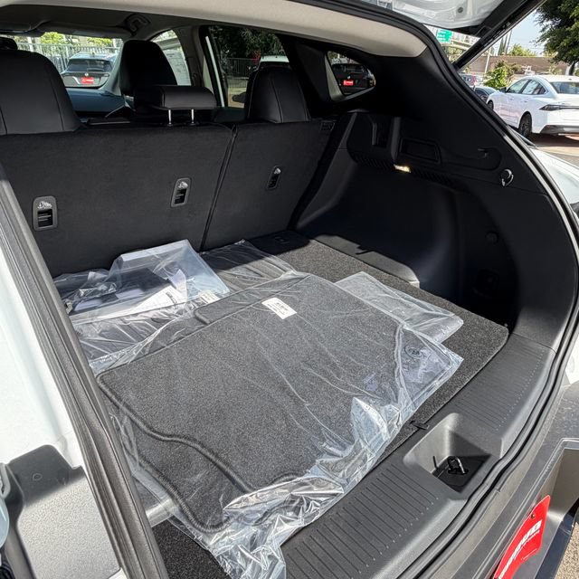 New 2026 Nissan Murano SV AWD/4WD image 13