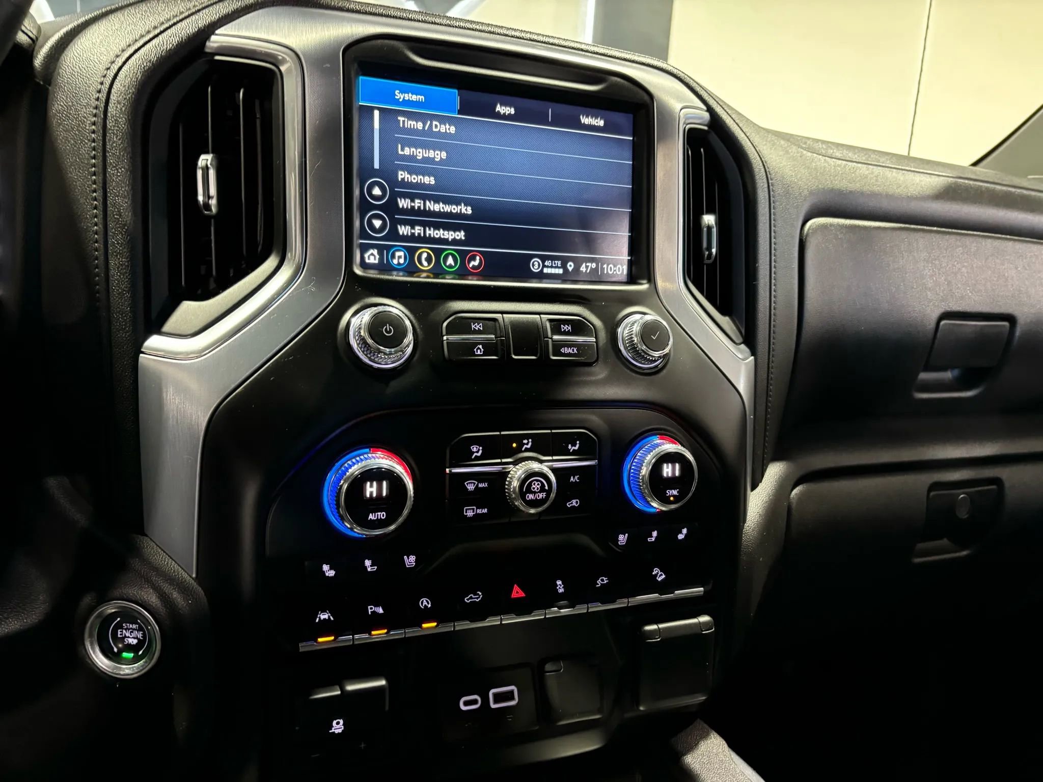 Used 2021 GMC Sierra 1500 SLT w/ SLT Premium Plus Package image 14