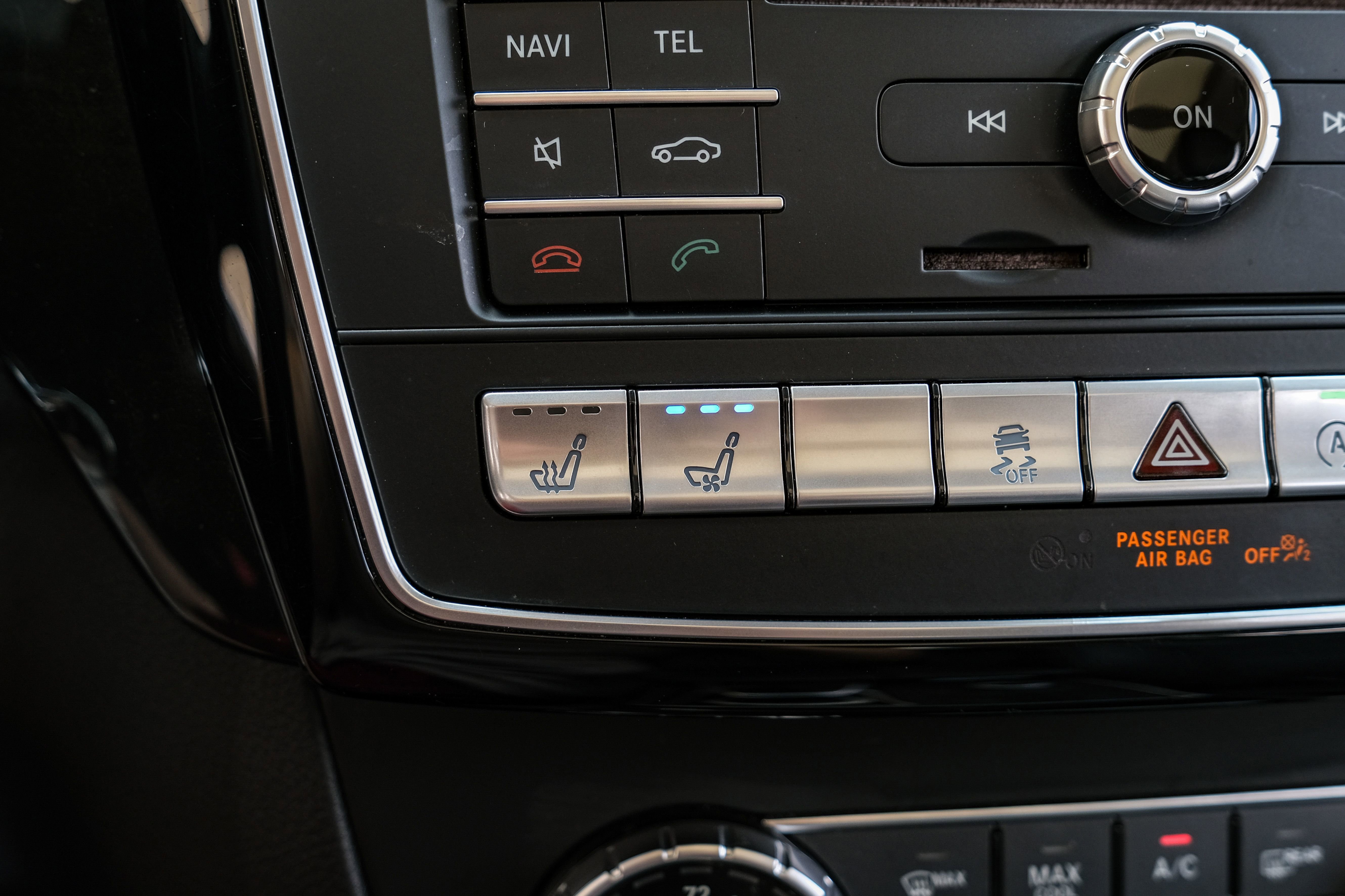 Used 2018 Mercedes-Benz GLS 550 4MATIC w/ Driver Assistance Package image 27