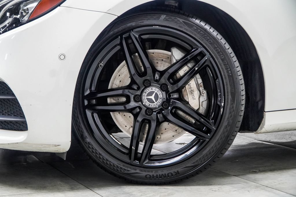 Used 2019 Mercedes-Benz E 300 image 6