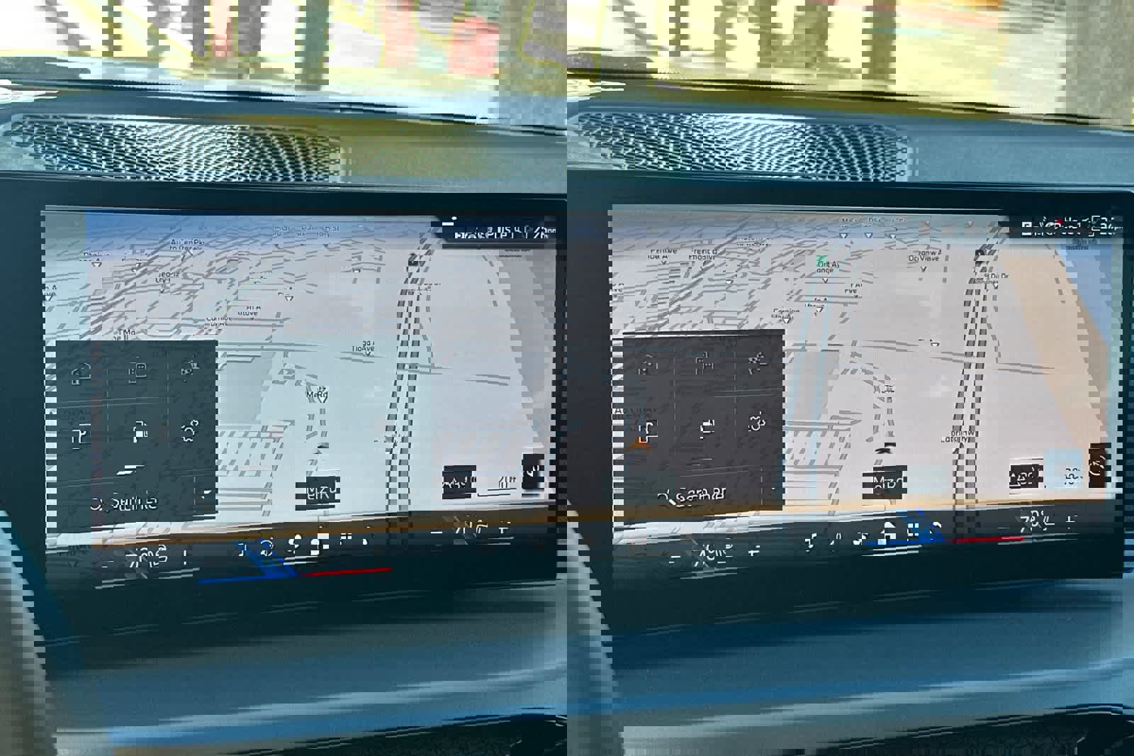 Used 2025 BMW 230i 230i w/ Convenience Package image 20