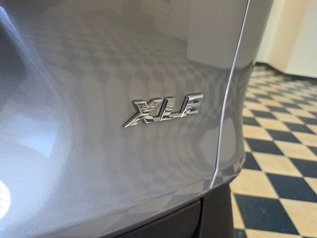 Used 2025 Toyota RAV4 XLE Premium image 7