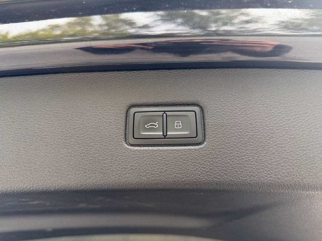 Used 2025 Audi Q7 3.0T Premium Plus image 20