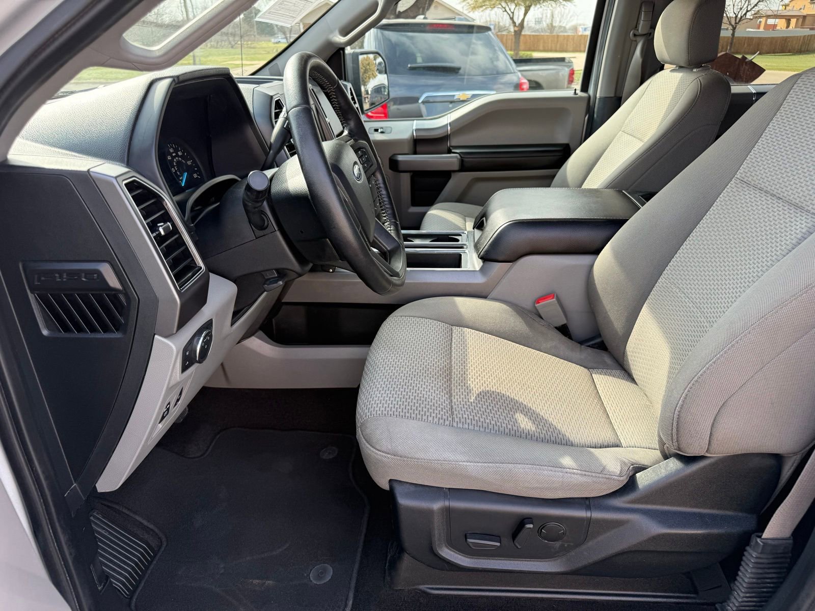 Used 2019 Ford F150 XLT w/ Equipment Group 302A Luxury image 11