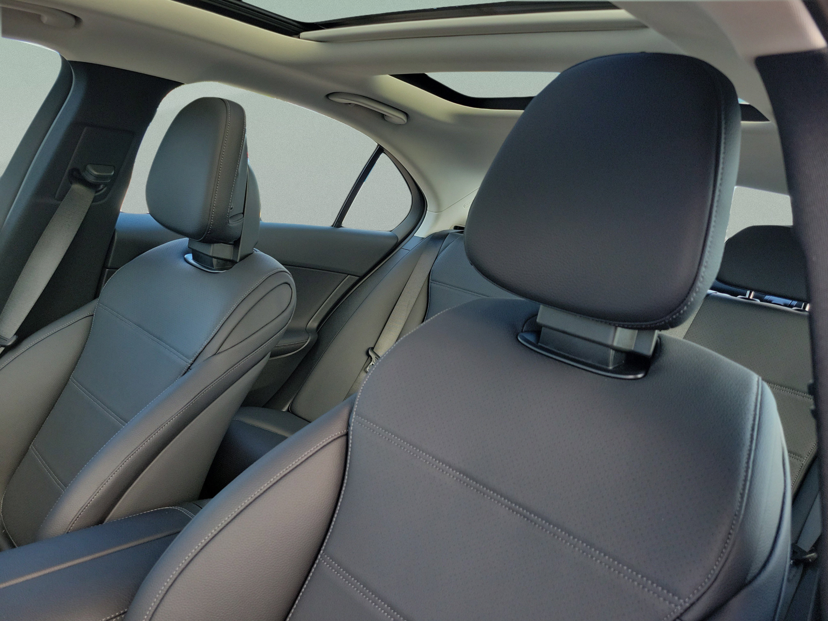 Certified 2026 Mercedes-Benz C 300 Sedan image 17