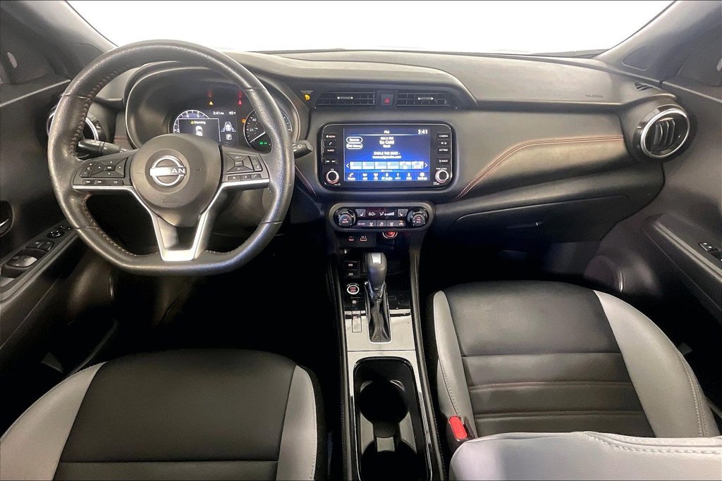 Used 2024 Nissan Kicks SR w/ SR Premium Package FWD image 17