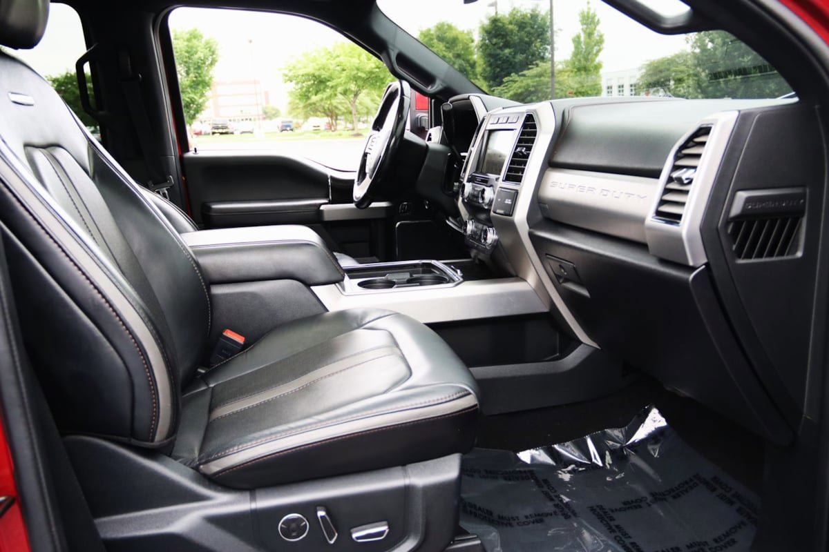 Used 2019 Ford F350 Platinum w/ Platinum Ultimate Package AWD/4WD image 57