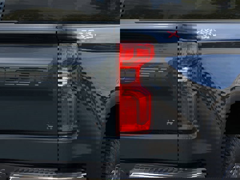 New 2025 Chevrolet Silverado 1500 LT image 11