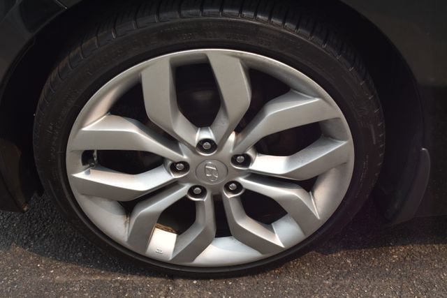 Used 2012 Hyundai Veloster w/ Style Pkg FWD image 41