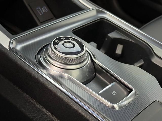 Used 2024 Ford Edge ST-Line image 24