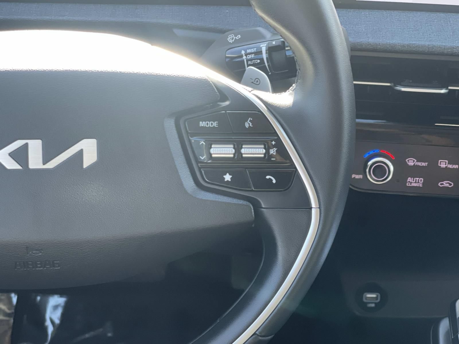 Used 2024 Kia EV6 Wind RWD image 12