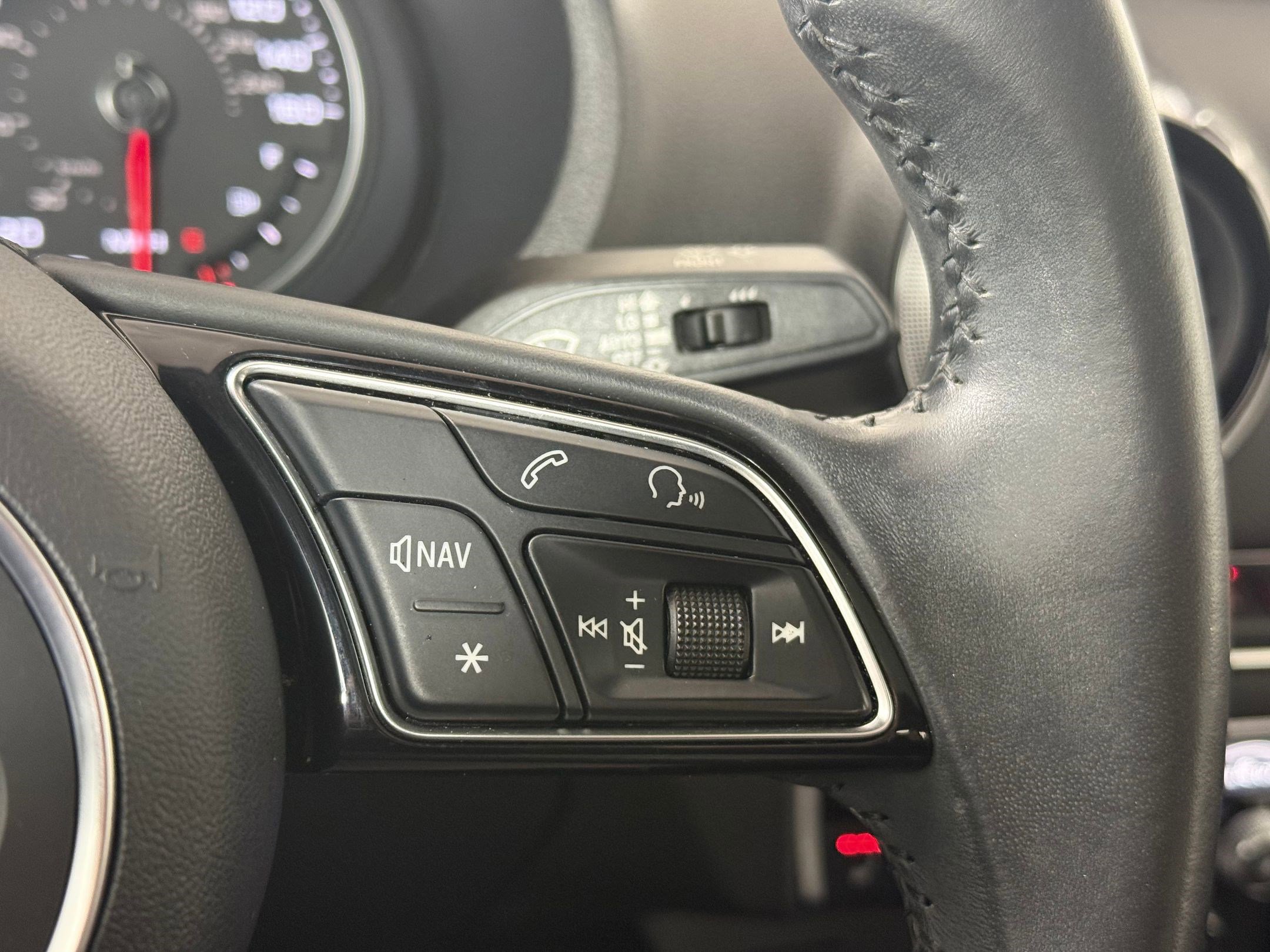 Used 2020 Audi A3 2.0T Premium image 30