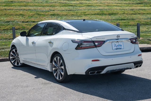 Certified 2023 Nissan Maxima Platinum w/ Sport Mat Group FWD image 33