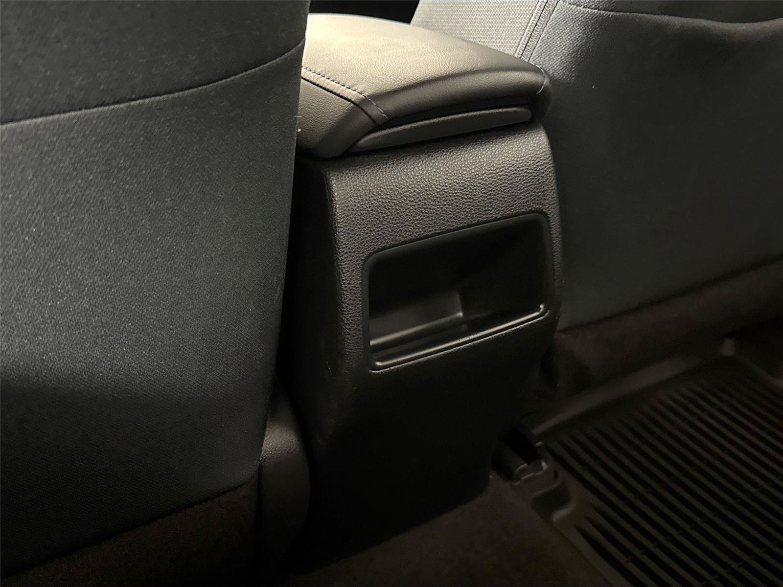 Certified 2020 Toyota Corolla SE FWD image 30