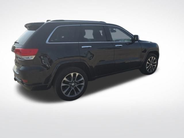 Used 2018 Jeep Grand Cherokee Overland RWD image 3