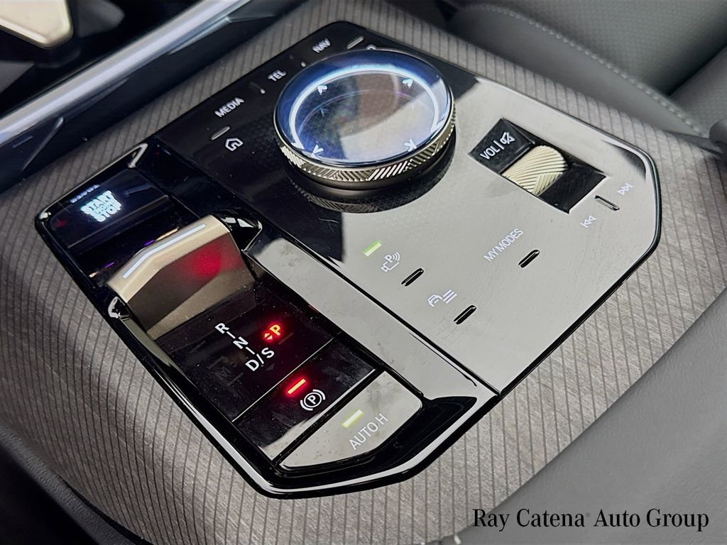 Used 2025 BMW X3 xDrive30i w/ Convenience Package image 17