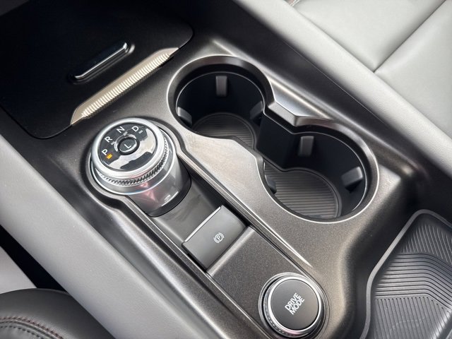 New 2025 Ford Explorer Active image 31