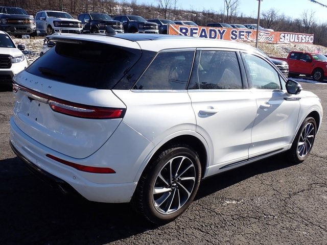 Used 2023 Lincoln Corsair Grand Touring w/ Equipment Group 301A image 8