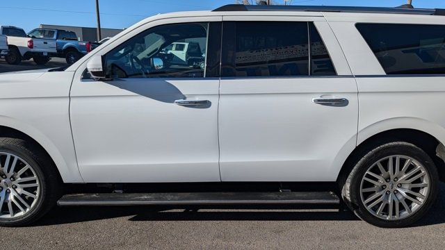 Used 2024 Ford Expedition Max Limited image 5