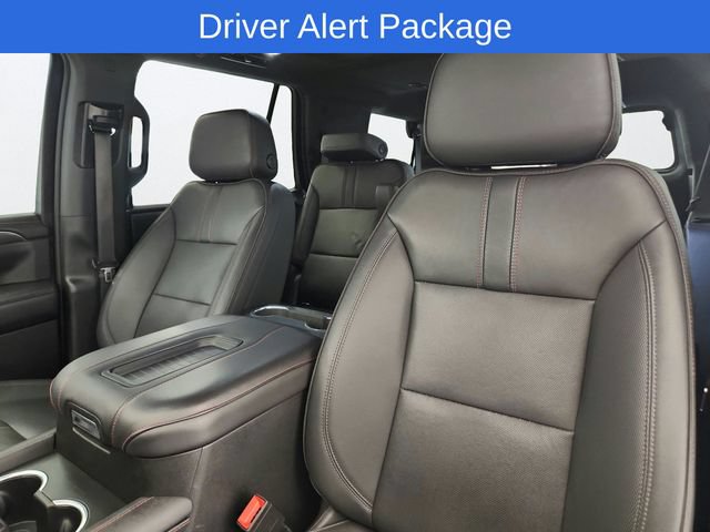 Used 2022 Chevrolet Tahoe RST w/ Luxury Package AWD/4WD image 9