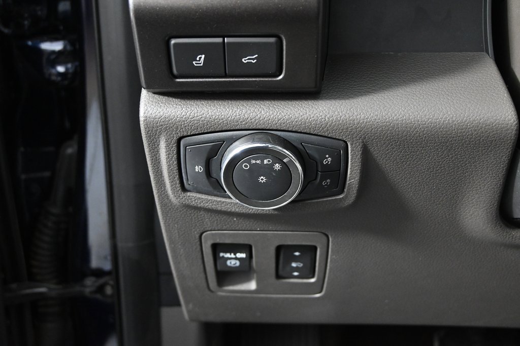 Used 2021 Ford Expedition Limited image 25