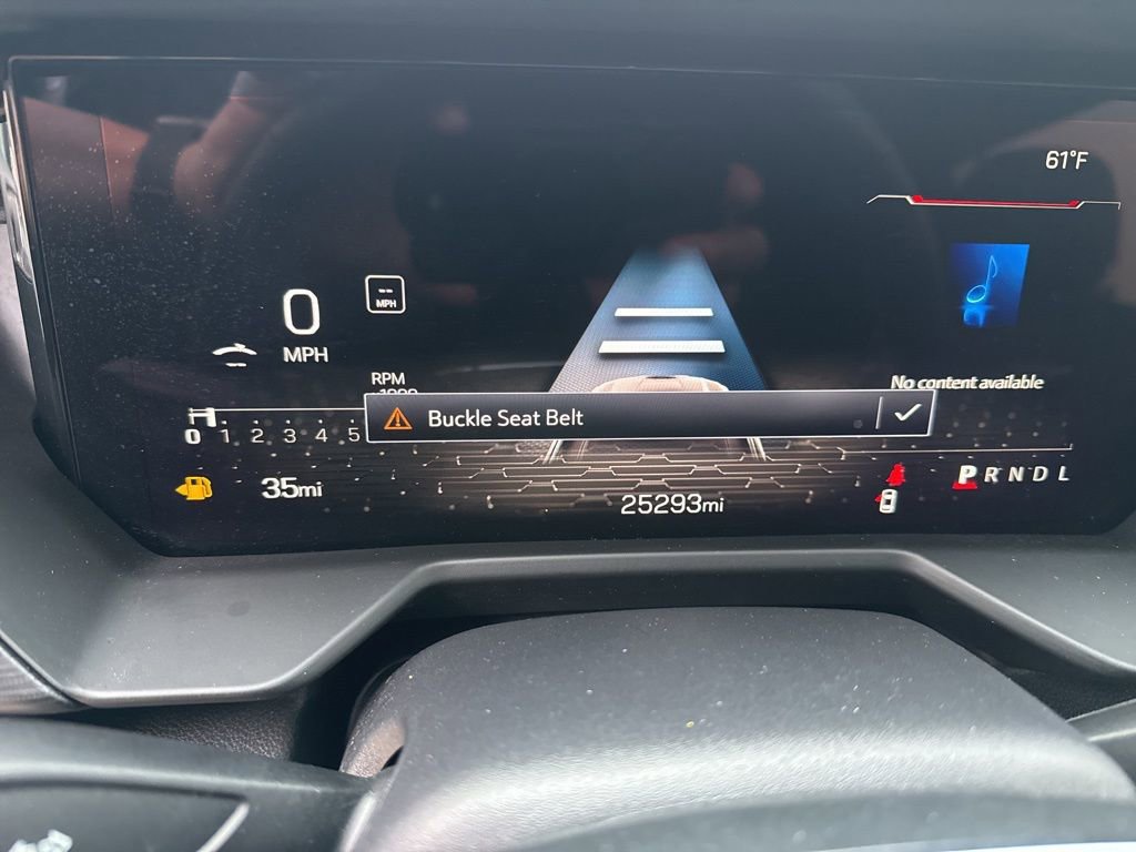 Used 2025 GMC Acadia Elevation image 14