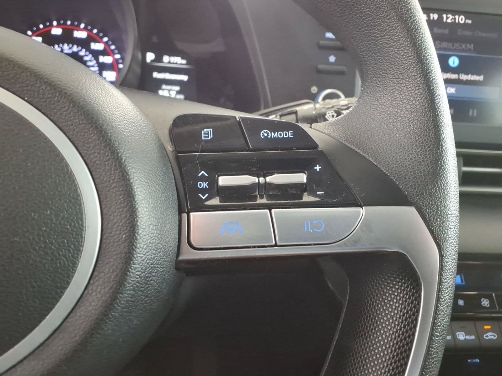 Certified 2023 Hyundai Elantra SEL w/ Preferred Accessory Package FWD image 28
