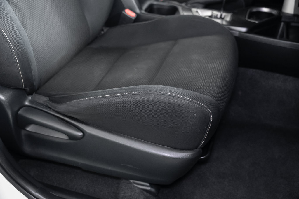 Used 2016 Toyota RAV4 XLE FWD image 23