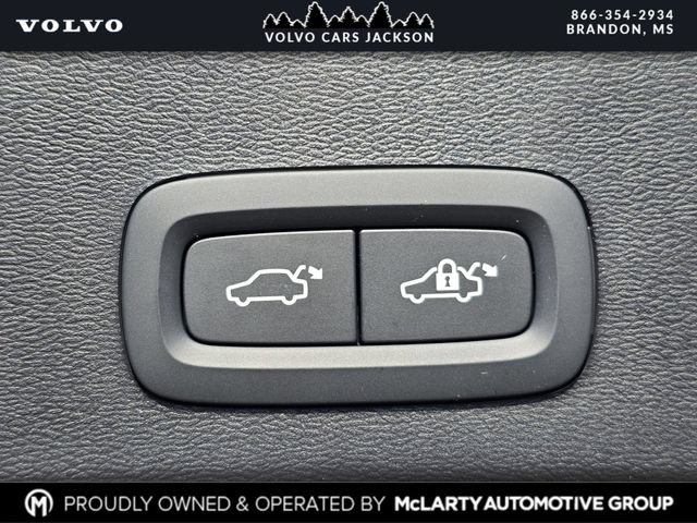 New 2026 Volvo XC40 B5 Ultra w/ Protection Package Premier AWD/4WD image 27