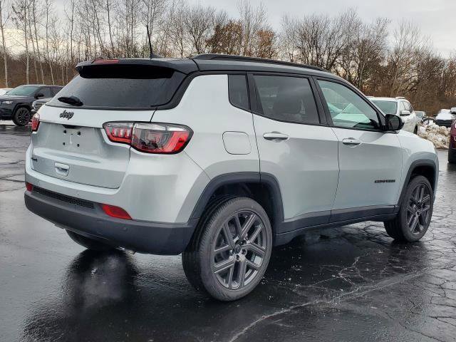 New 2026 Jeep Compass Limited image 3