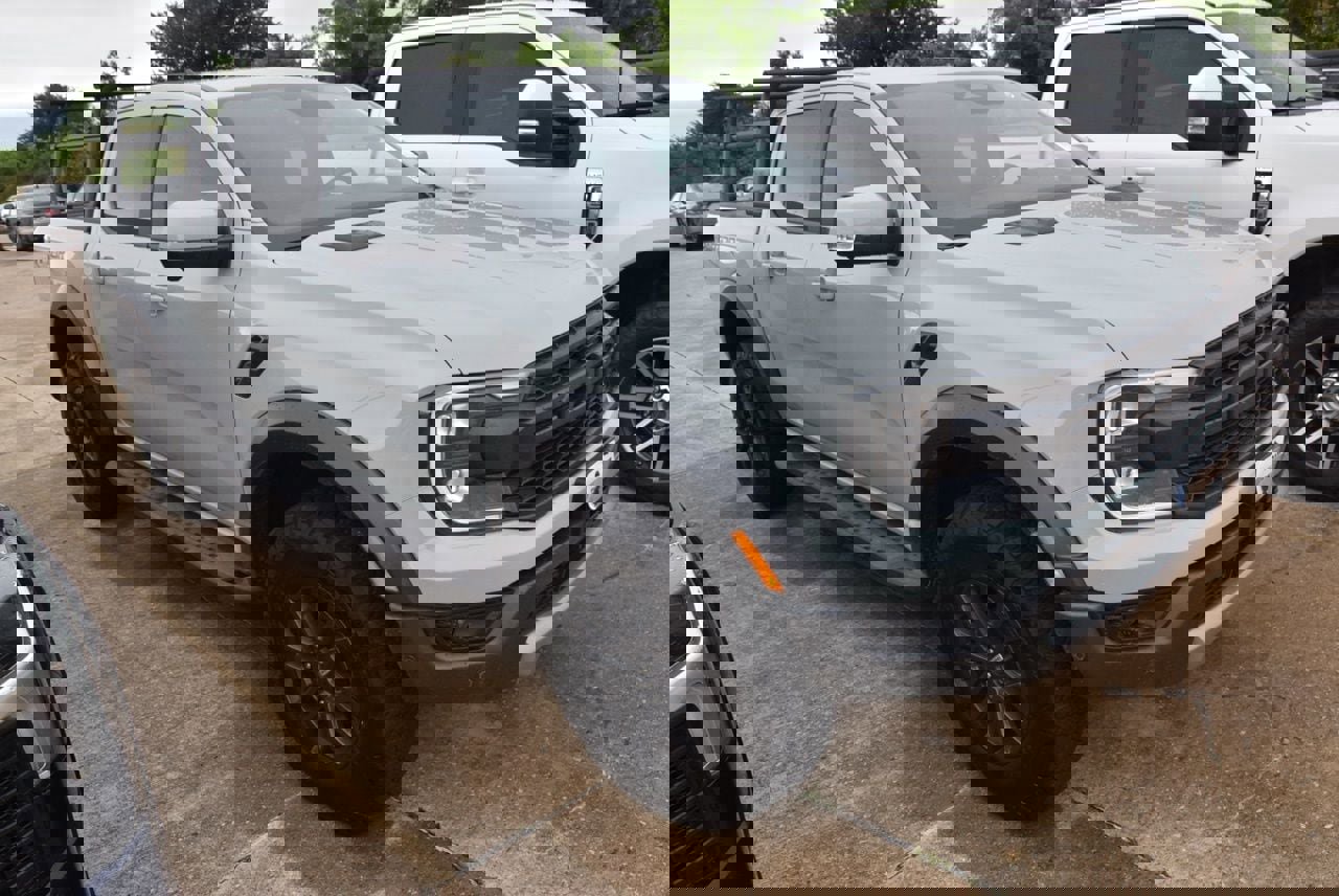 Certified 2024 Ford Ranger Raptor AWD/4WD image 4