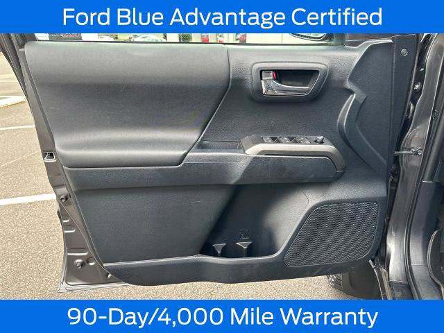 Used 2017 Toyota Tacoma TRD Off-Road w/ Tow Package image 12