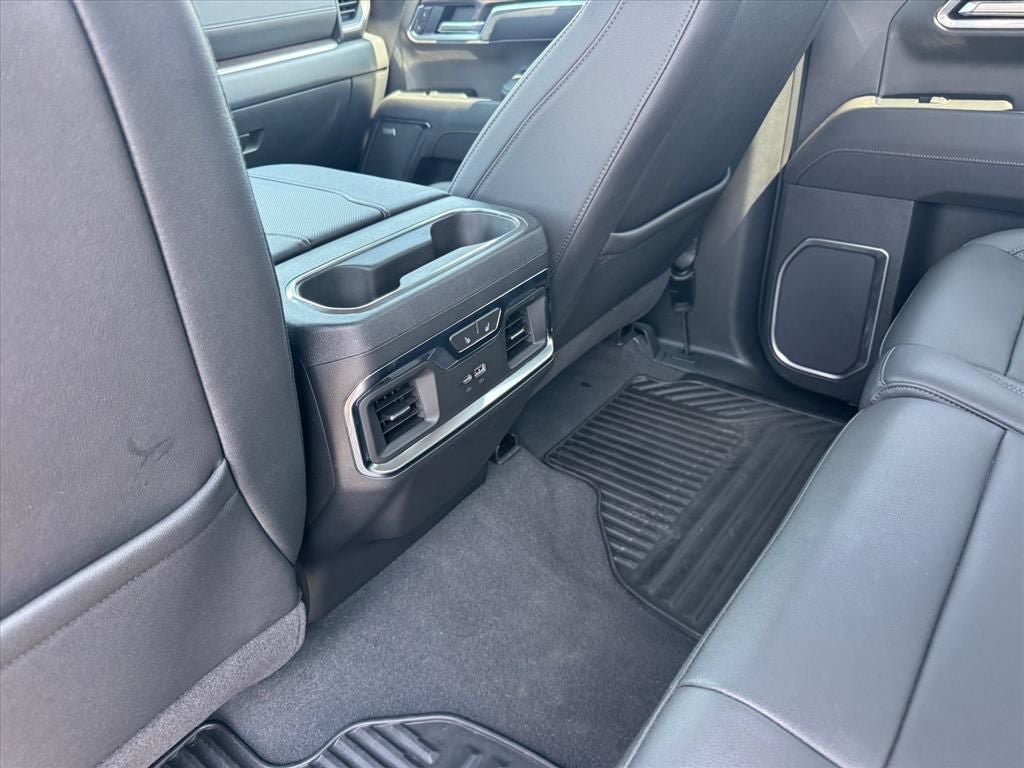 Used 2023 GMC Sierra 1500 SLT w/ SLT Premium Package AWD/4WD image 16