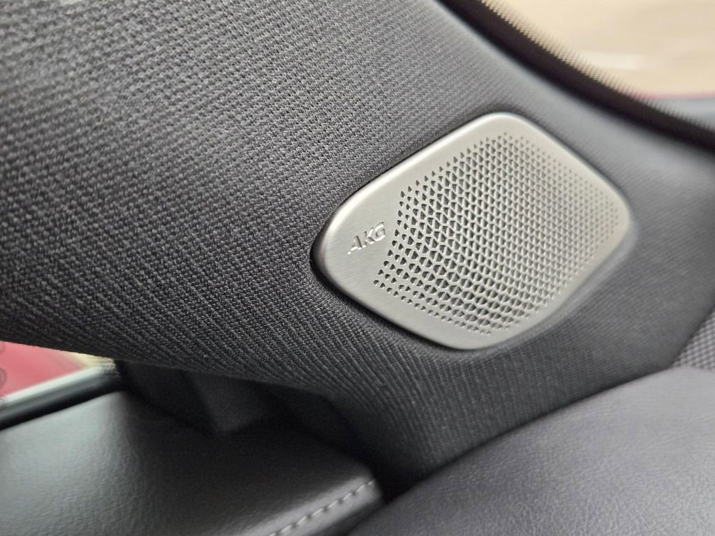 Certified 2024 Cadillac XT4 Premium Luxury image 26