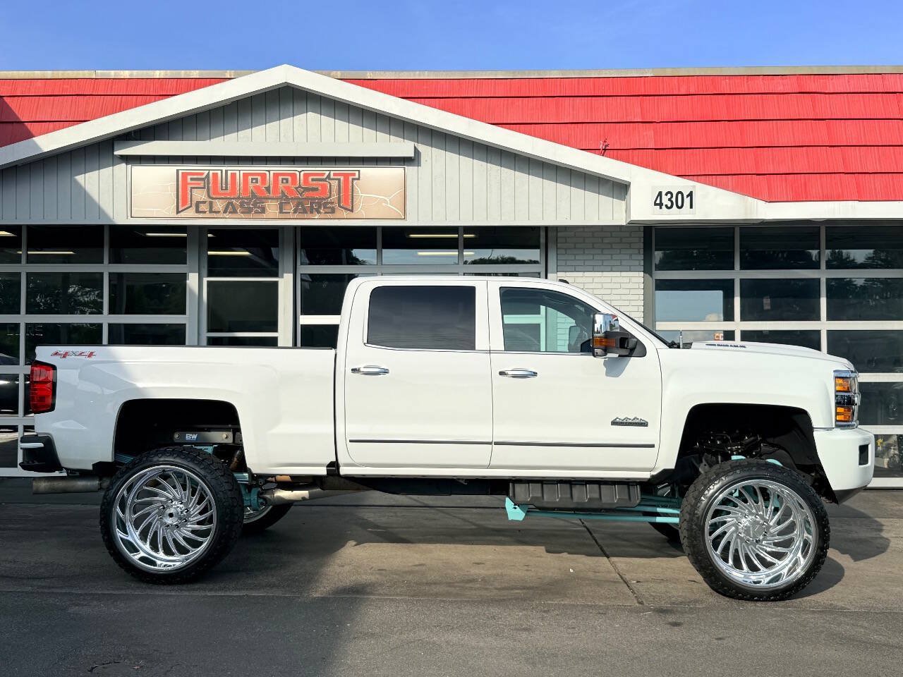 Used 2017 Chevrolet Silverado 2500 High Country w/ Duramax Plus Package AWD/4WD image 2