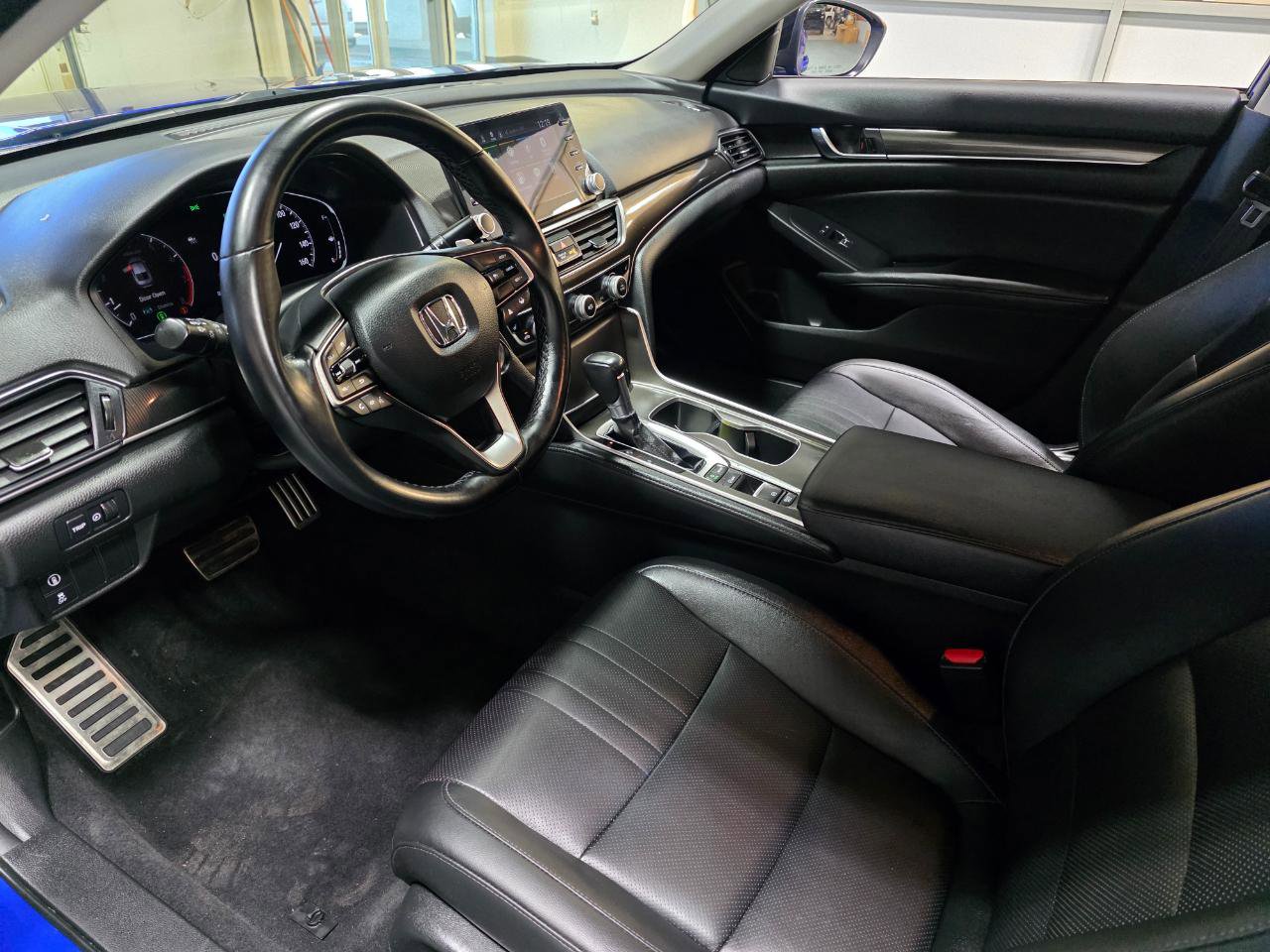 Used 2022 Honda Accord Sport Special Edition image 16