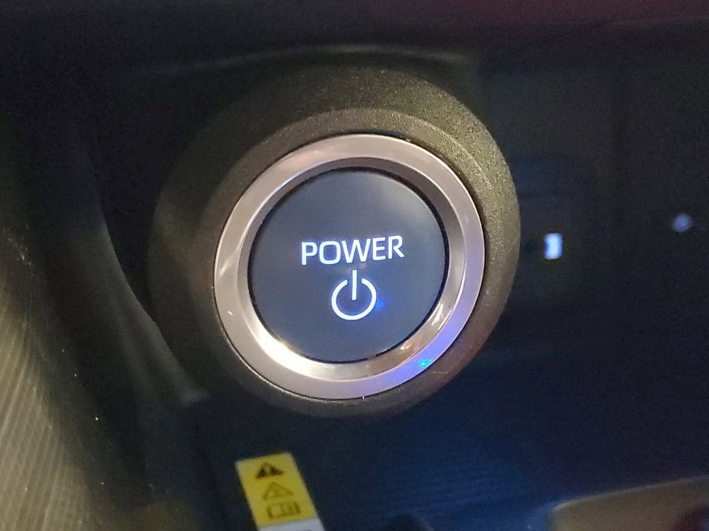 Used 2021 Toyota Venza XLE w/ Softex Package image 30