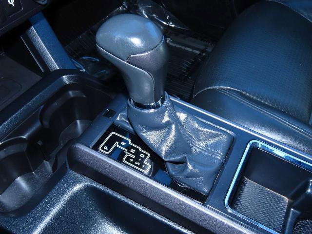 Used 2019 Toyota Tacoma TRD Off-Road image 31